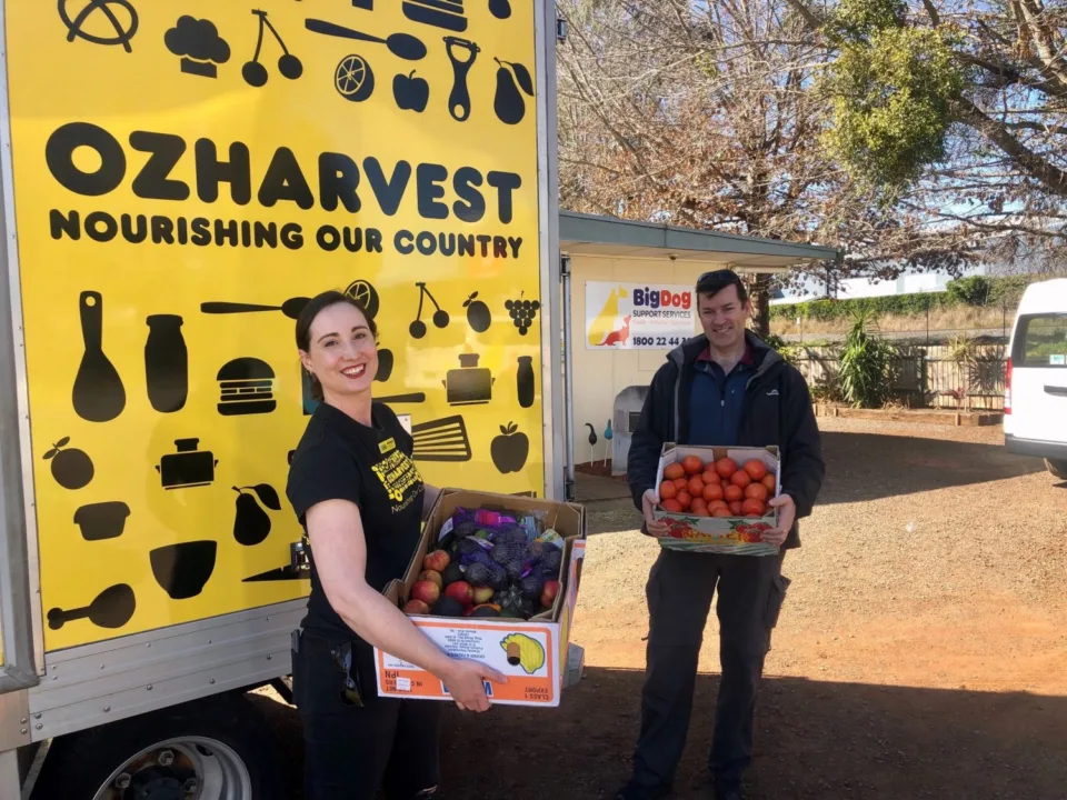 OzHarvest Toowamba delivery van to Big Dog Charity